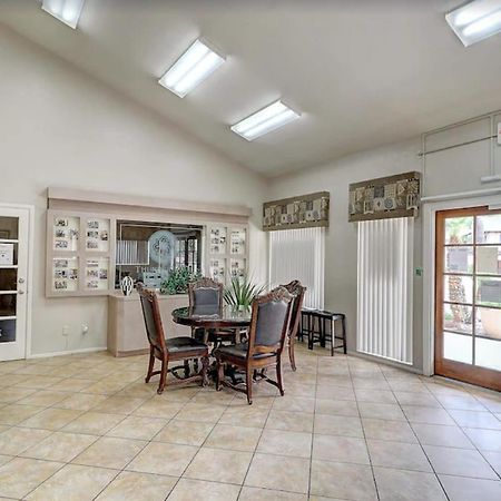 Condo With Heated Pool, Hot Tub, Near Walking Paths Glendale Zewnętrze zdjęcie